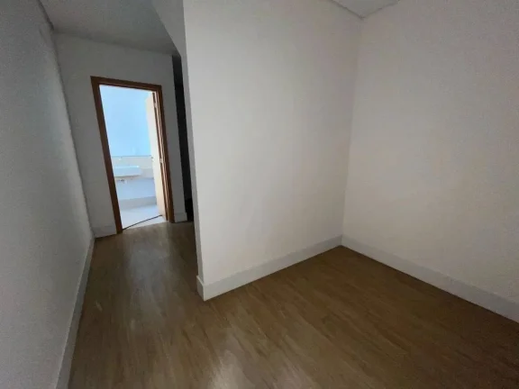 Imagem Apartamento de Luxo com 4 Suítes e 4 Vagas, Ampla Área Externa e Sofisticação em Cada Detalhe!