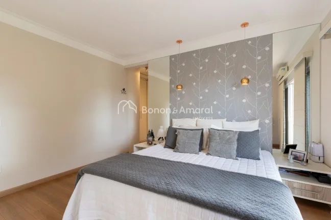 Imagem Sobrado à venda em condomínio com 3 quartos (sendo 1 suíte master com closet, banheiro social e s...