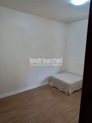 Imagem Casa à Venda em Cambé com 3 Quartos, Terreno de 300 m², 145 m² de Área Construída e 2 Vagas de Garagem