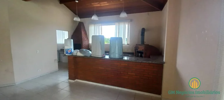 Imagem Linda casa 3 dormitórios, sendo 1 suíte com closet em condomínio com lazer