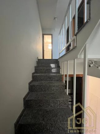 Imagem Sobrado com 4 Quartos à Venda, 106 m² em Jardim - Santo André