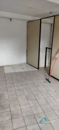 Imagem Casa 190M², 3 dormitórios, 1 suíte, 2 vagas ótima localização e valor !!!