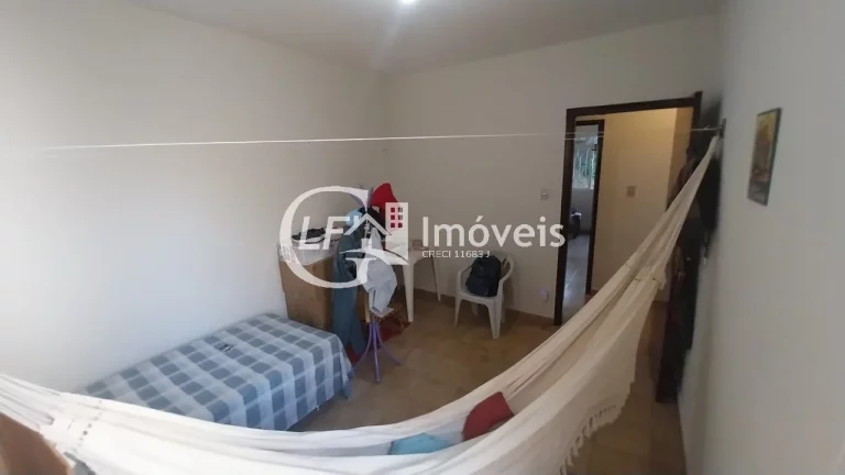 Imagem Casa à venda em Campo Grande-MS, 3 quartos, 1 suíte, 4 vagas de garagem na Vila Taquarussu - Imperdível!