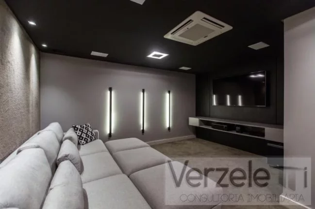 Imagem Frente ao Mar para Venda em Balneário Camboriú / SC no bairro Centro