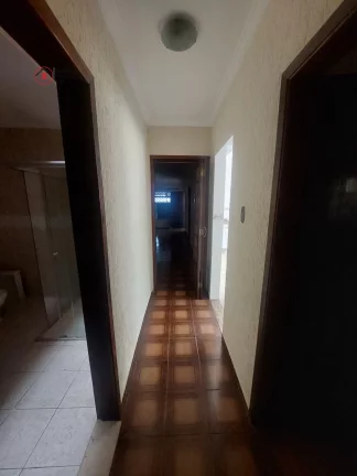 Imagem CASA TÉRREA PARA ALUGAR A 10 MINUTOS A PÉ DO METRÔ TAMANDUATEÍ. 3 DORMITÓRIOS E VAGA DE GARAGEM. PRÓXIMO AO SHOPPING CENTRAL PLAZA E PADARIA CEPAM.