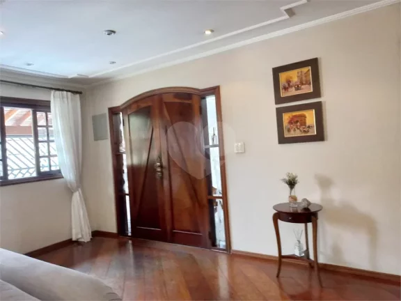 Imagem Casa à venda com 3 quartos, sendo 3 suítes, em Parque Monte Alegre, Taboão da Serra - SP