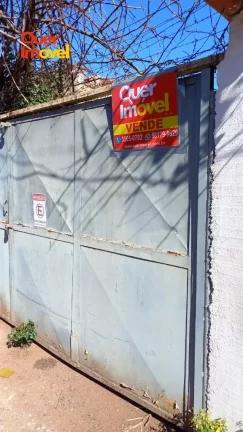 Imagem Imperdível! Casa à venda em Ribeirão Preto-SP, bairro Ipiranga: 3 quartos, 1 sala, 1 banheiro, 2 vagas e 540m² de área. Venha conferir!