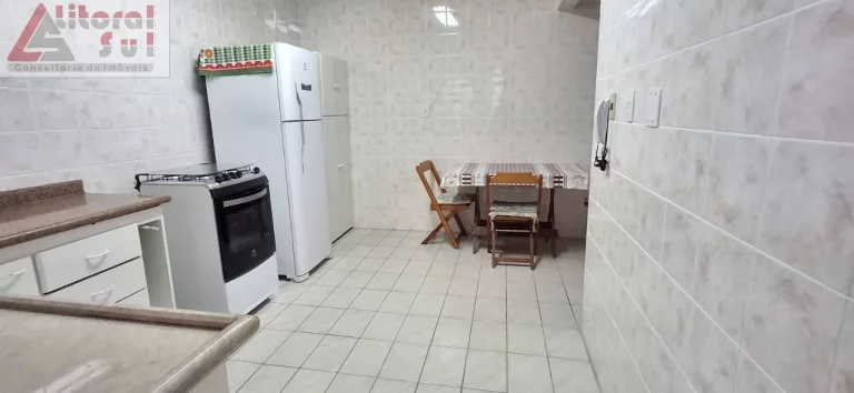 Imagem Apartamento para venda na Aviação, Praia Grande-SP: 2 quartos, 1 suíte, 1 sala, 2 banheiros, 1 vaga de garagem, 95m². Venha conferir!