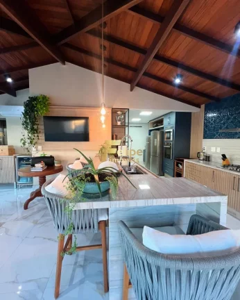 Imagem Cobertura duplex LINDÍSSIMA de ALTISSIMO PADRÃO na PRAIA DA COSTA, de frente para a praia e com VISTA PARA O MAR.