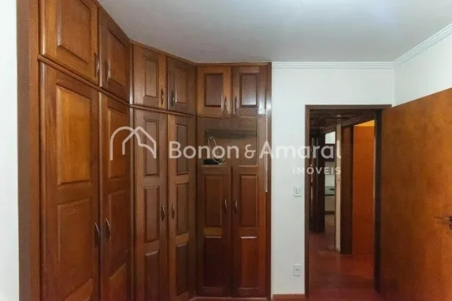 Imagem Apartamento aconchegante à venda em Campinas no bairro Vila Itapura.
Este imóvel oferece uma ótim...