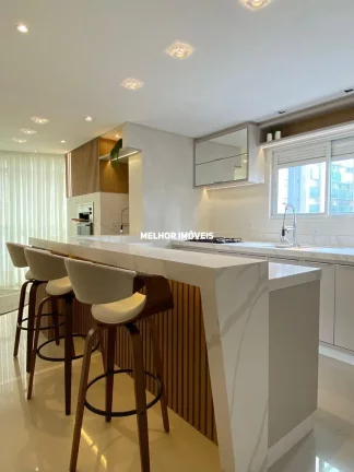 Imagem Locação Anual de apartamento com 3 Suítes no Centro Sul de Balneário Camboriú.