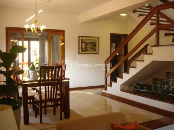 Imagem Casa à venda no Condomínio Terras do Caribe, em Valinhos, com 3 dormitórios, sendo 1 suíte. A re...