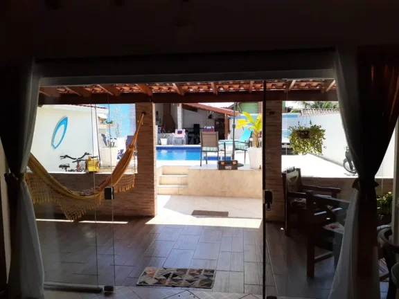 Imagem Casa para Venda em Itanhaém, Bopiranga, 3 dormitórios, 1 suíte, 1 banheiro, 4 vagas