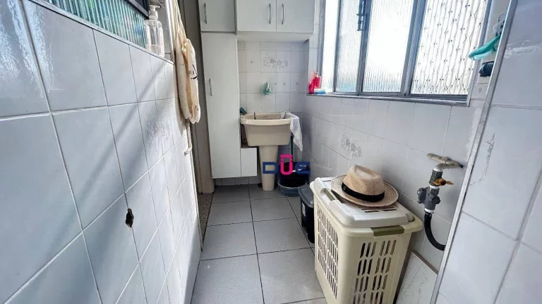 Imagem Apartamento com 2 dormitórios à venda, 85 m² por R$ 585.000,00 - Gonzaga - Santos/SP