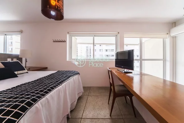 Imagem Apartamento com 74 m² no Edifício The Blue Loft no miolo Vila Nova, walking distance do Parque Ibi...