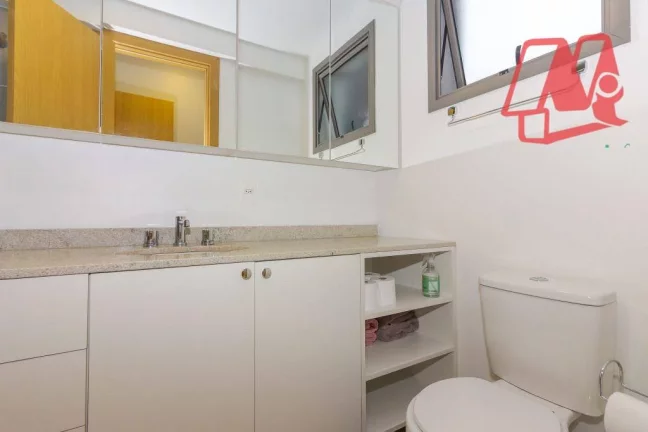 Imagem No bairro Farroupilha, 3 dormitórios, vaga e infraestrutura