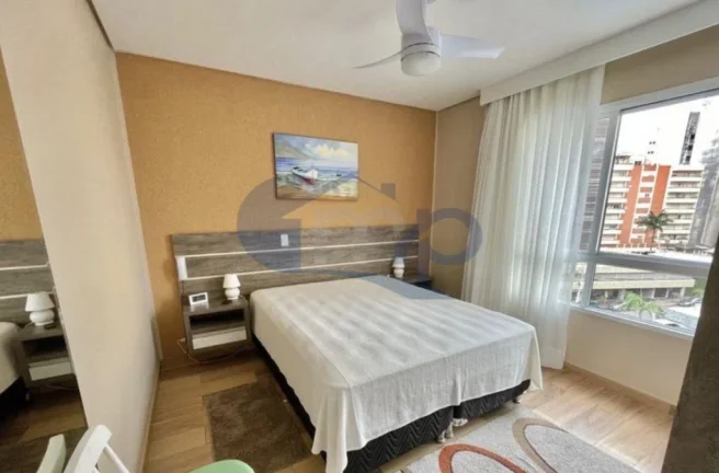Imagem Apartamento á venda com 1 dormitório no centro de Torres/RS
