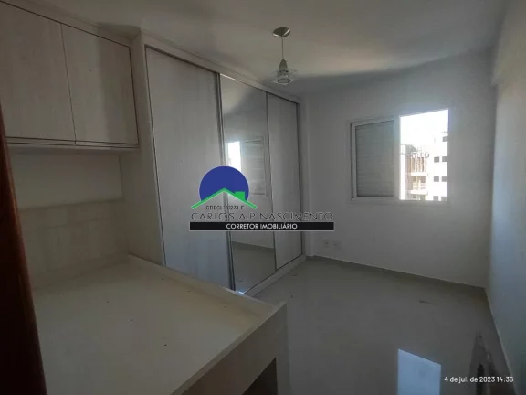 Imagem Apartamento 2 dormitórios living ampliado no centro