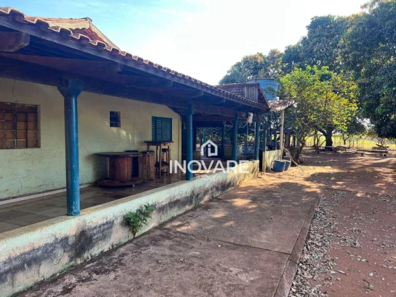Imagem Chácara com 2 dormitórios à venda, 1 m² por R$ 1.000.000,00 - Zona Rural - Itumbiara/GO