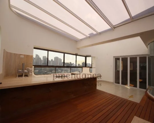 Imagem Cobertura Duplex, reformada em fino acabamento, ar condicionado nas suítes e armários embutidos. 1...