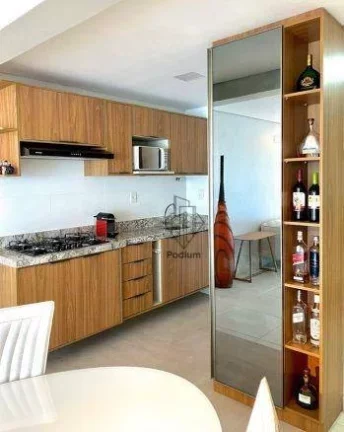 Imagem Flat mobiliado pé na areia com varanda / sacada no bairro do Bessa. -AP1911