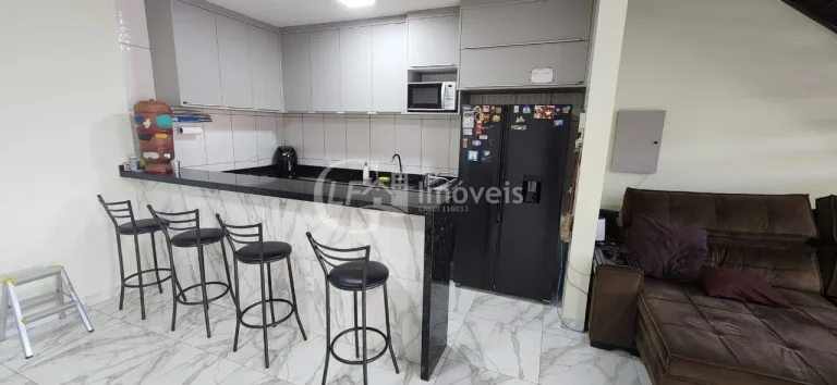 Imagem Impecável casa à venda em Campo Grande-MS, Jardim Tijuca: 3 quartos, 2 suítes, 1 sala, 2 vagas, 152m². Venha conferir!