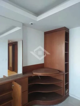 Imagem Apartamento de 106m² com 3 Quartos e Vista Mar na Barra da Tijuca – RJ