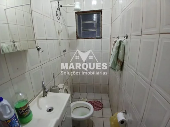 Imagem Oportunidade Casa c/ 2 dorms. 2 banheiro