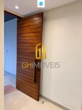 Imagem Casa com 4 quartos no Condomínio Vale Verde, com 260m² de área construída possui:

- Sala;
- 04 ...
