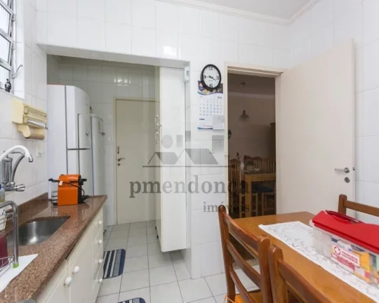 Imagem Apartamento em ótima localização, piso de madeira. Living para 2 ambientes, lavabo, 3 dormitório...