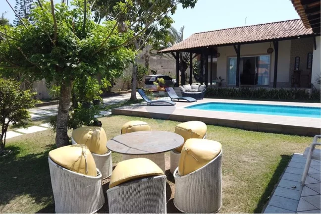 Imagem Casa com sete dormitórios e 4 banheiros em Itaúna,saquarema.