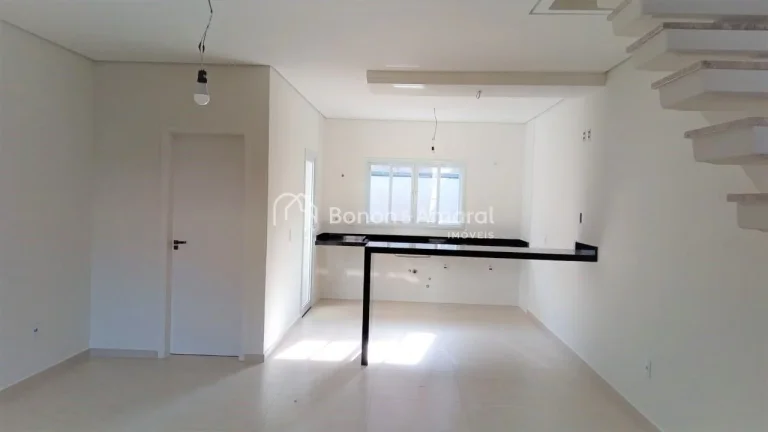 Imagem Casa à venda no Parque Jambeiro, 3 quartos, 1 suíte

Sobrado excelente!
Piso superior com 3 quarto...
