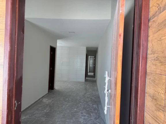 Imagem Casa Ampla com Piscina e Área Gourmet em um dos Bairros que Mais Cresce em João Pessoa!