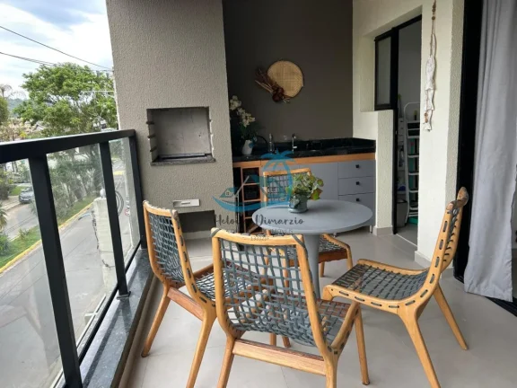 Imagem Apartamento novo e mobiliado com 2 dormitórios e 3 banheiros a venda à 200 metros da Orla do Itaguá em Ubatuba.