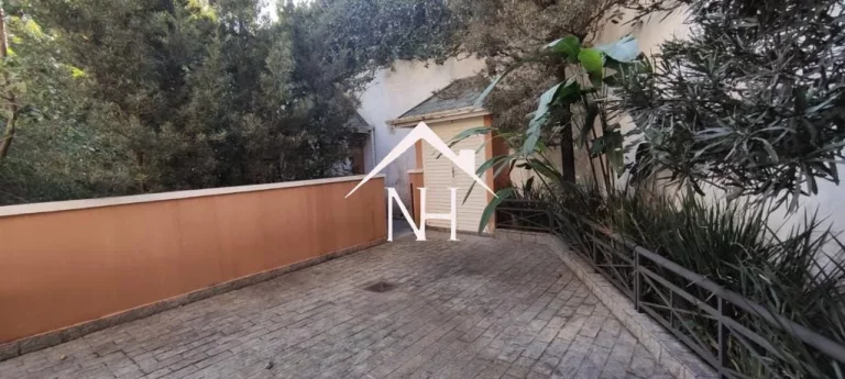 Imagem casa em condomínio fechado, condomínio de casas , casa com piscina, churrasqueira, vaga coberta, 4 suítes, portaria, segurança, casa