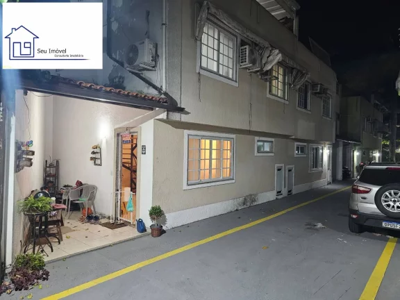 Excelente casa triplex - Camorim / Estrada dos Bandeirantes