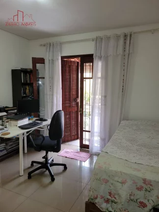 Imagem Casa com piscina no Jd Casablanca.