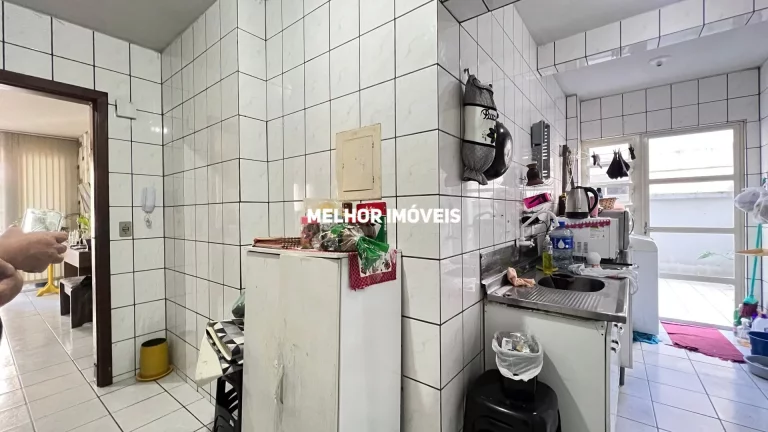 Imagem Apartamento Diferenciado à Venda no Ed. Presidente Athayde - Balneário Camboriú