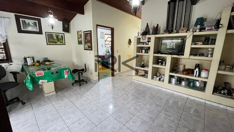 Imagem CASA À VENDA NO BAIRRO BARRA DA LAGOA