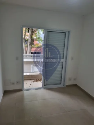 Imagem Imperdível: Casa à venda em São Paulo-SP, Jardim Umuarama, 3 quartos, 1 suíte, 3 banheiros, 2 vagas, 140m².