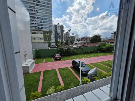 Imagem Apartamento no Canto do Forte em Praia Grande na Quadra da Praia
