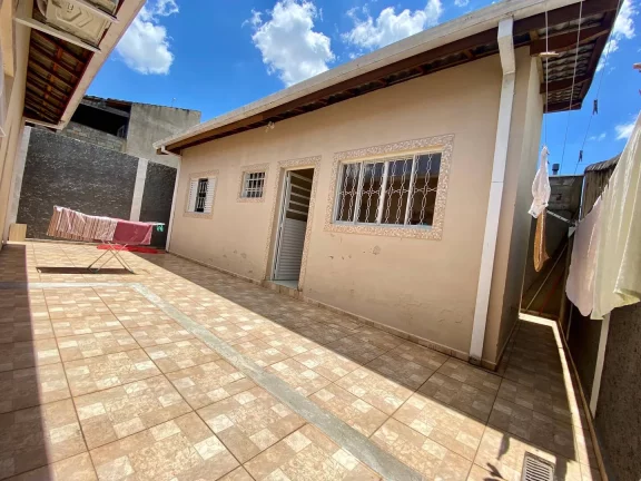 Imagem Oportunidade de casa térrea no vista alegre