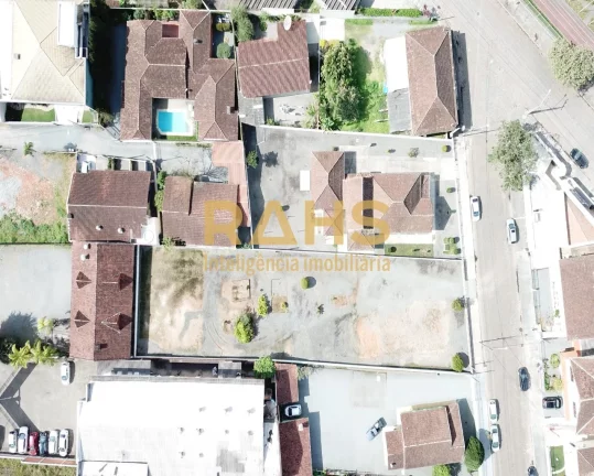 Imagem Amplo Terreno Comercial para Venda no Bairro Anita Garibaldi com 704,00 m² total Terreno excelente ...