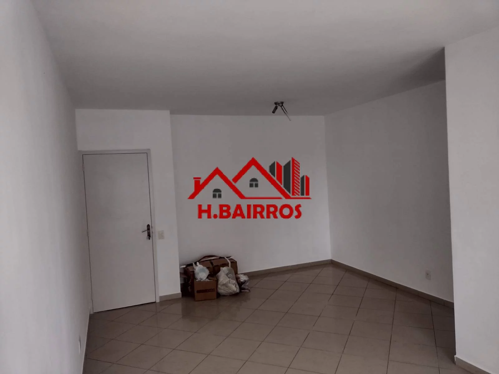 Imagem Apartamento com 03 Dormitórios, 01 Suíte à Venda - Monte Castelo