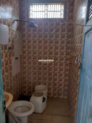 Imagem Casa Grade Ideal para Família Grande e ou Comércio - No Coração do Espinheiro