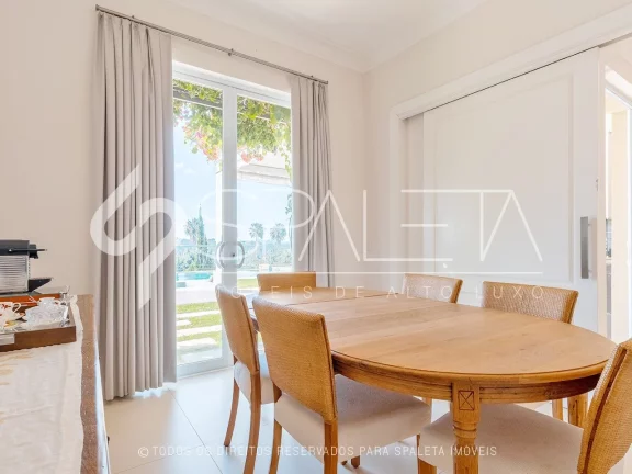 Imagem Encantadora residência com arquitetura toscana à venda na Fazenda da Grama / Praia da Grama em itupeva
