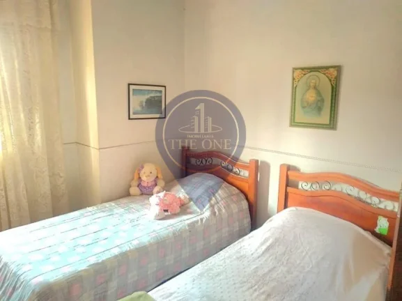 Imagem Oportunidade única: Casa à venda em Santana, São Paulo-SP, com 3 quartos, 1 suíte, 2 salas, 2 banheiros, 4 vagas e 280m².