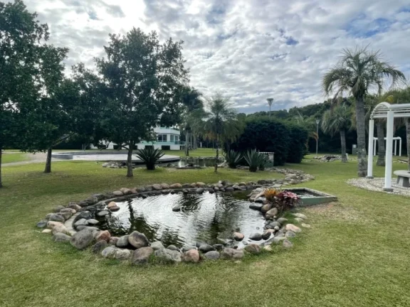 Imagem Terreno à venda, 598 m² - Jurerê Internacional - Florianópolis/SC