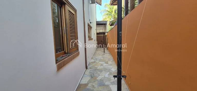Imagem Casa Condomínio Estância Paraíso - Região Alphaville

Charmosa, construção sólida, 510 m² de...