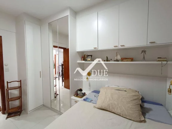 Imagem Casa com 4 dormitórios à venda, 212 m² por R$ 1.380.000,00 - Aparecida - Santos/SP